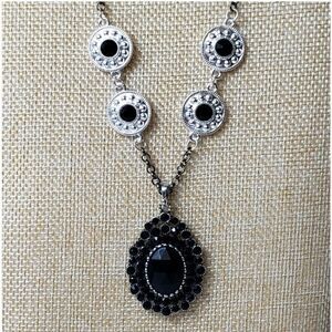 ARTISAN Mixed Metals Pendant Necklace Black Silver